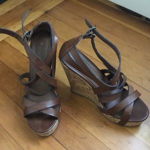 Shoedazzle brown strappy sandals